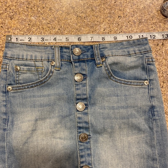 7 For All Mankind Blue Jean Denim Skirt Kids Girls Size 7 - Picture 3 of 14
